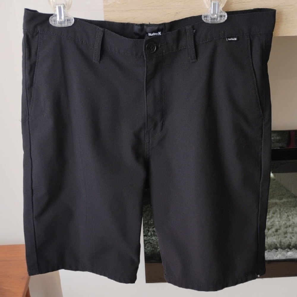 Hurley Men's Classic Black Shorts Size W34